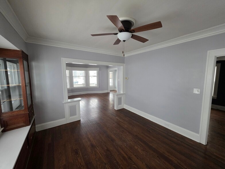 1646 Dining Room 3 - 1646 Waterbury Rd