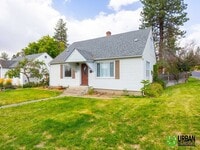 Building Photo - 3104 W Heroy Ave