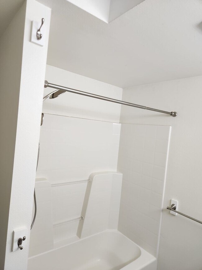 Building Photo - Beautiful 3 Bed / 2.5 Bath Townhome in Lake Stevens