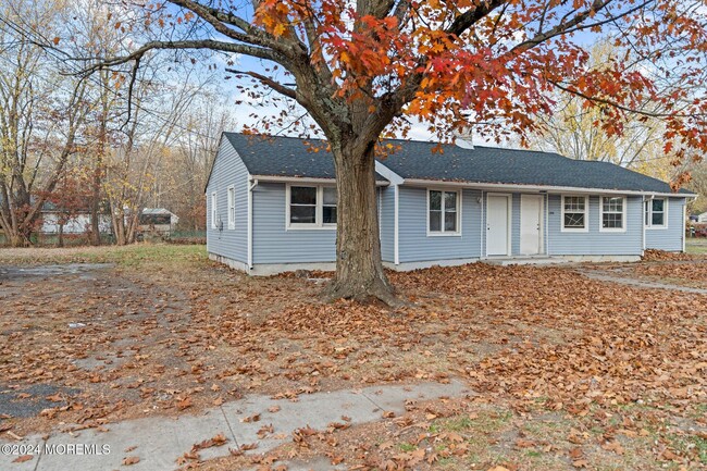 Building Photo - 194 Kinsley Rd