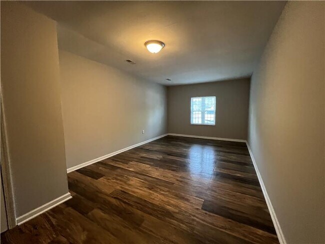 Building Photo - 2580 Teakwood Ln