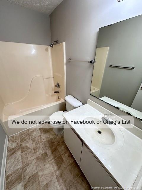 Building Photo - 3385 Galleria Dr