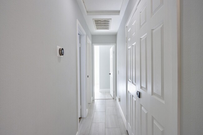 Building Photo - 81358 Avenida Blanca