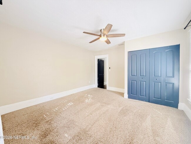 Building Photo - 3055 Rosselle St