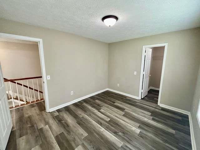 Building Photo - 3484 Shady Woods Cir