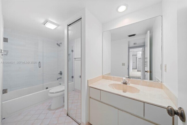 Building Photo - 713 NW 99th Cir