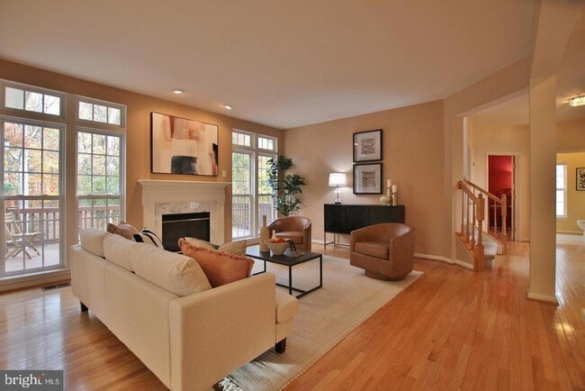 Building Photo - 15417 Duckling Pl