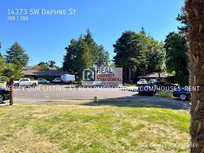 Building Photo - 14373 SW Daphne St