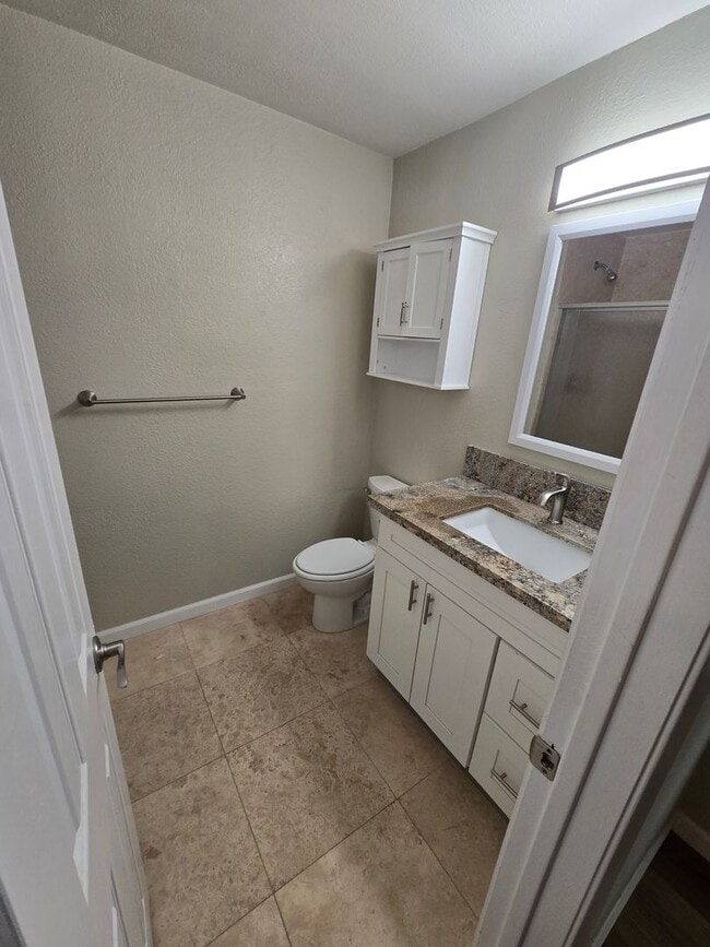 Building Photo - Remodeled 2 Bedroom 2 Bath Condo - Normal Heights - Garage & Driveway Parking