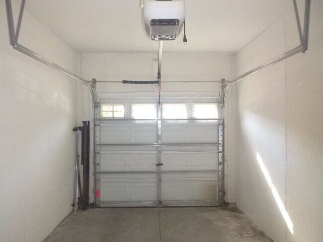 Building Photo - 1144 Andrew Aviles Cir