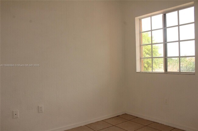 Building Photo - 10937 SW 181st Terrace