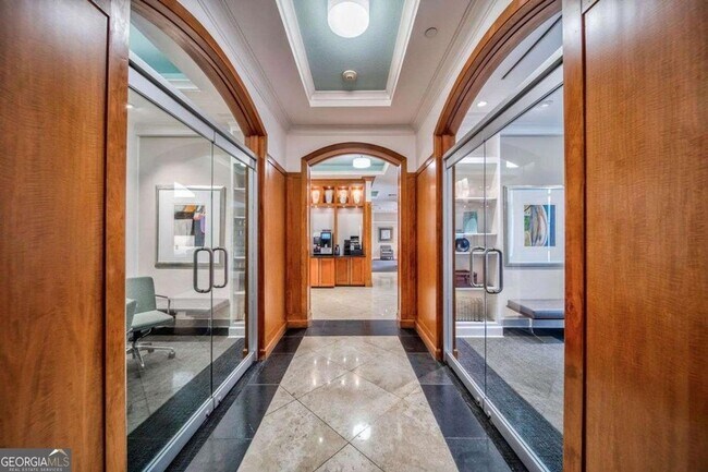 Building Photo - 3445 N Stratford Rd NE