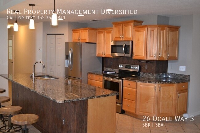 Building Photo - 26 Ocale Way S