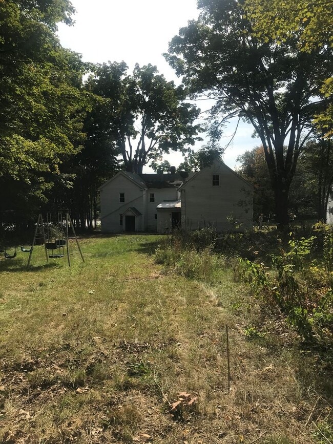 Building Photo - 3 Turkey Ln