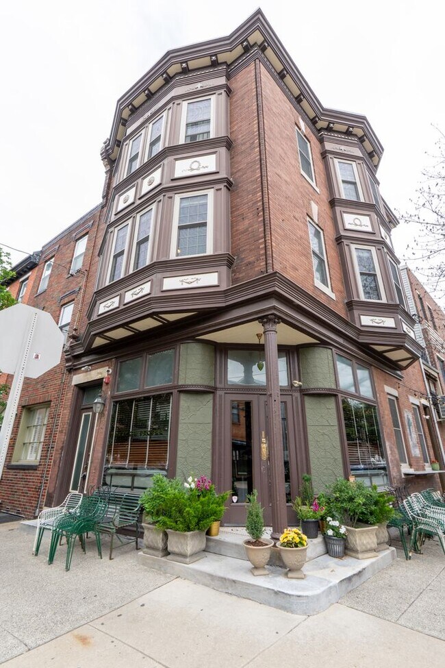Primary Photo - Amazing Property with Great Location