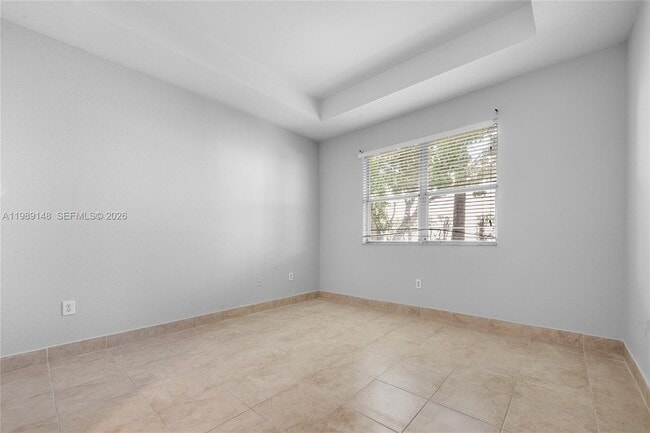 Building Photo - 2302 NE 37th Terrace