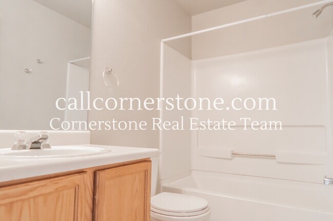 Building Photo - 6506 Summer Grace St