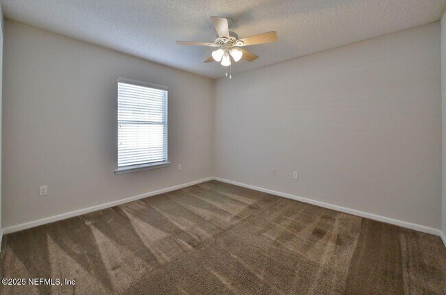 Building Photo - 1290 Ardmore St