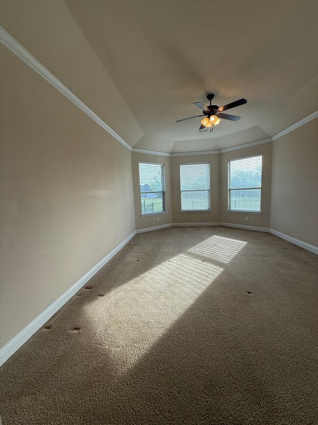 Building Photo - 815 Blue Quail Dr