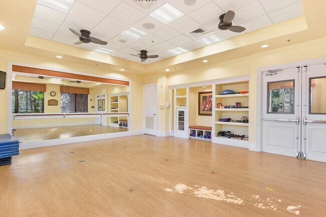 Building Photo - 8273 Emerald Winds Cir