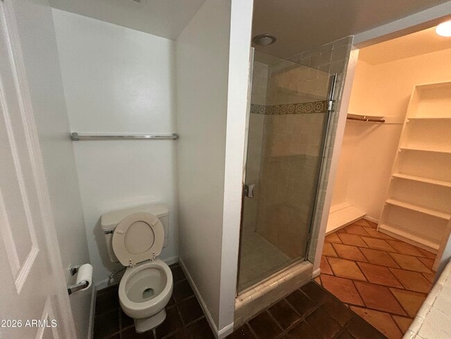 Building Photo - 1449 E Highland Ave