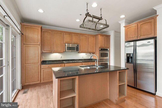 Building Photo - 172 Cameron Station Blvd