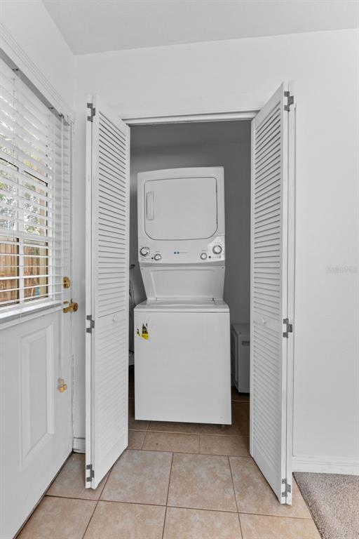 Building Photo - 2002 S Habana Ave