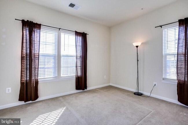 Building Photo - 7125 Penny Lane