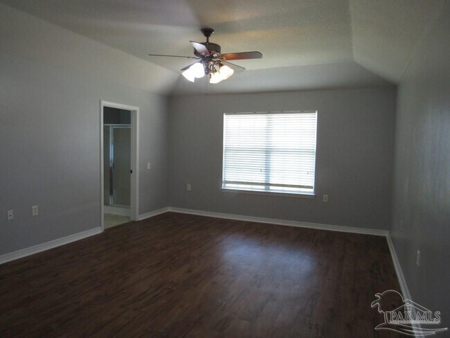 Building Photo - 2310 Tall Oak Dr