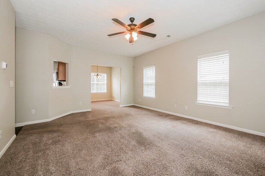 Building Photo - 251 Prescott Ct