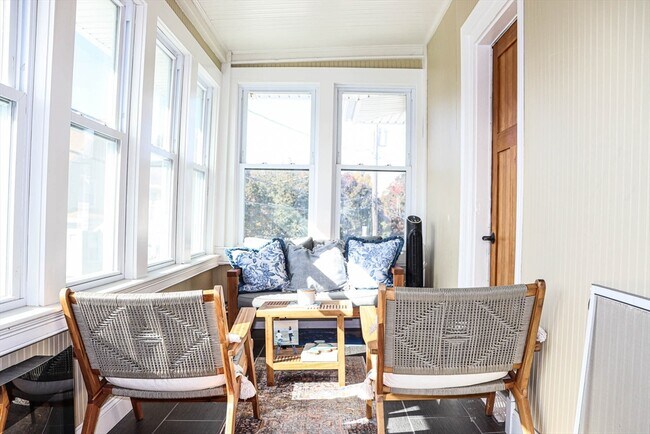 Primary Photo - 36 Lancaster St