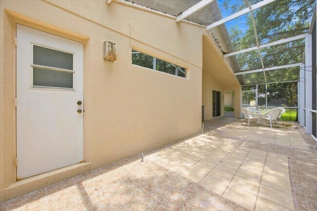 Building Photo - 2393 Paulette Dr
