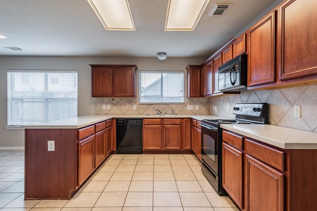 Building Photo - 6707 Topsfield Point Dr