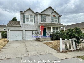 Building Photo - 410 W Single Family Home