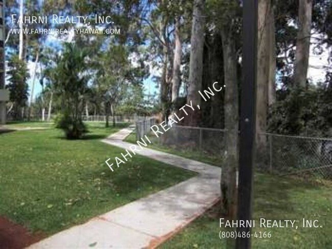 Building Photo - 1600 Wilikina Dr