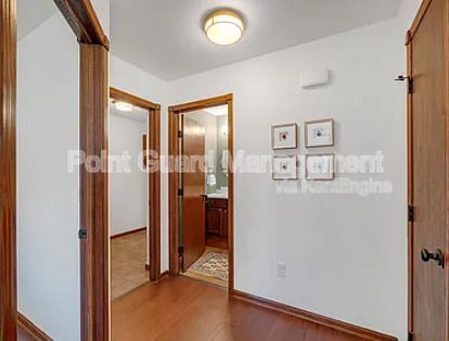 Building Photo - 728 Bristol Cir