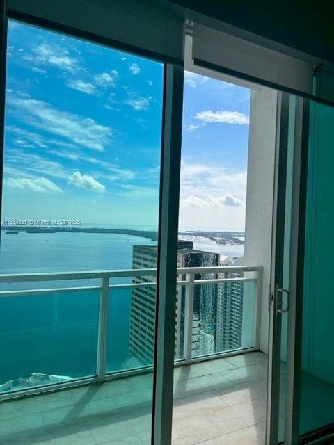Building Photo - 951 Brickell Ave