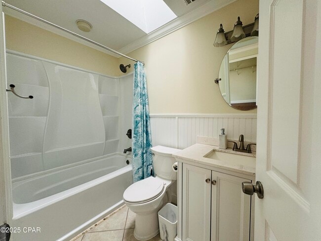 Building Photo - 5308 Lance St