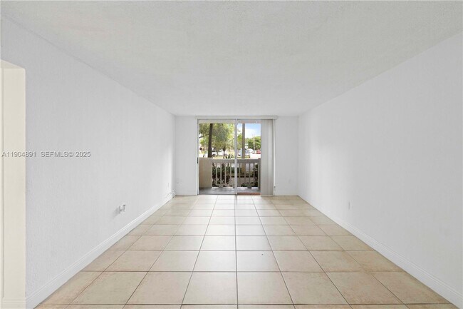 Building Photo - 1800 Sans Souci Blvd