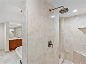 Building Photo - 3384 NE 183rd Ln