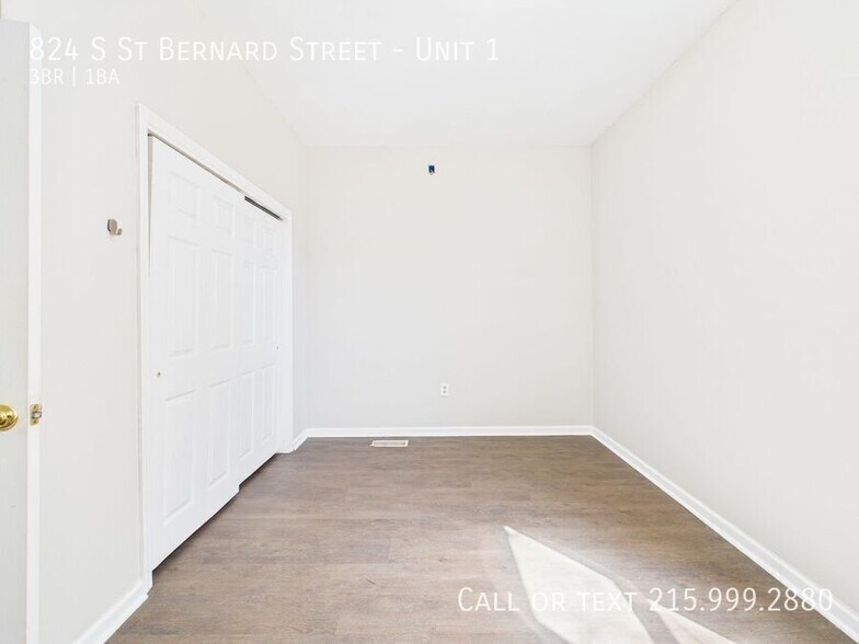 Building Photo - 824 S St Bernard St