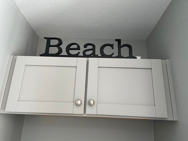 Building Photo - 3938 Surfside Blvd