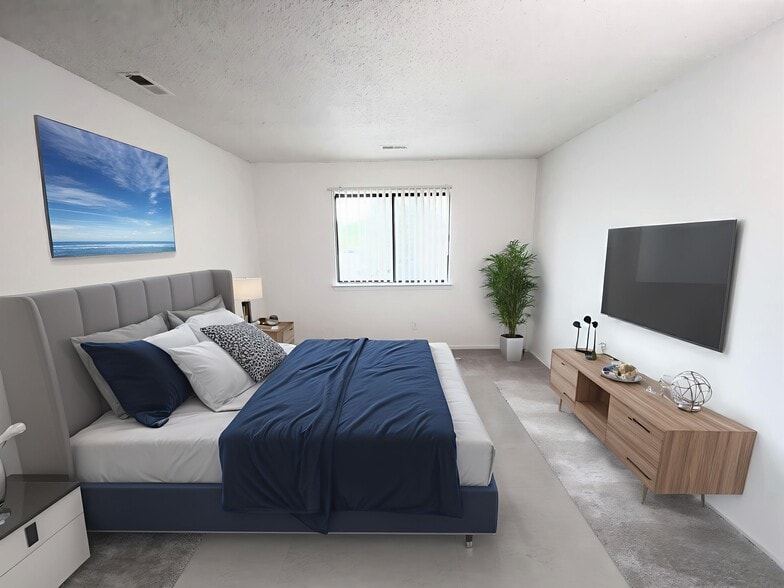 Primary Photo - Sandhurst Apartments