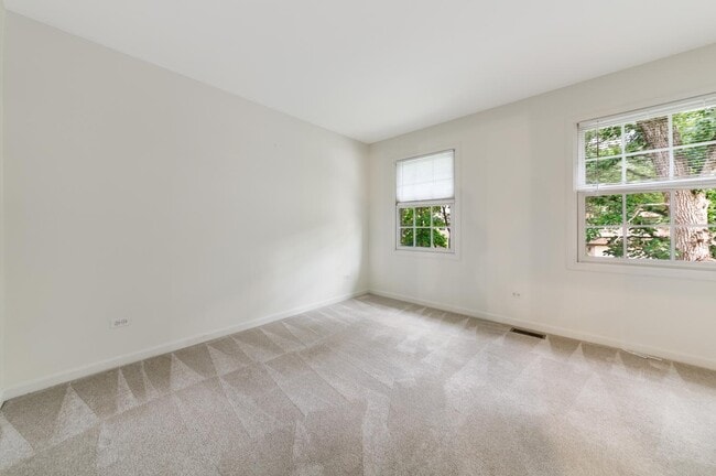 Building Photo - 1106 Portsmouth Cir