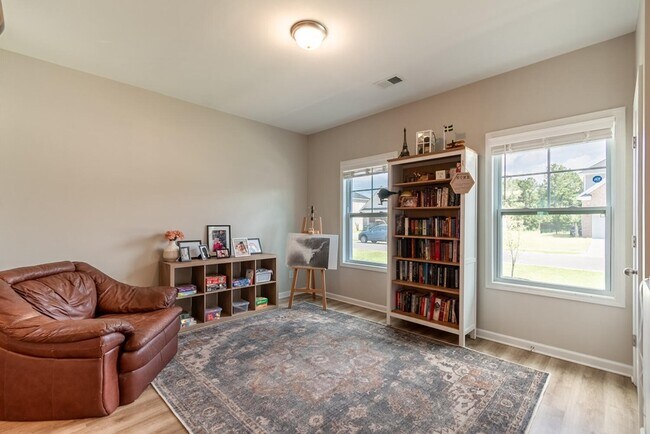 Building Photo - 510 Kittiwake Ln