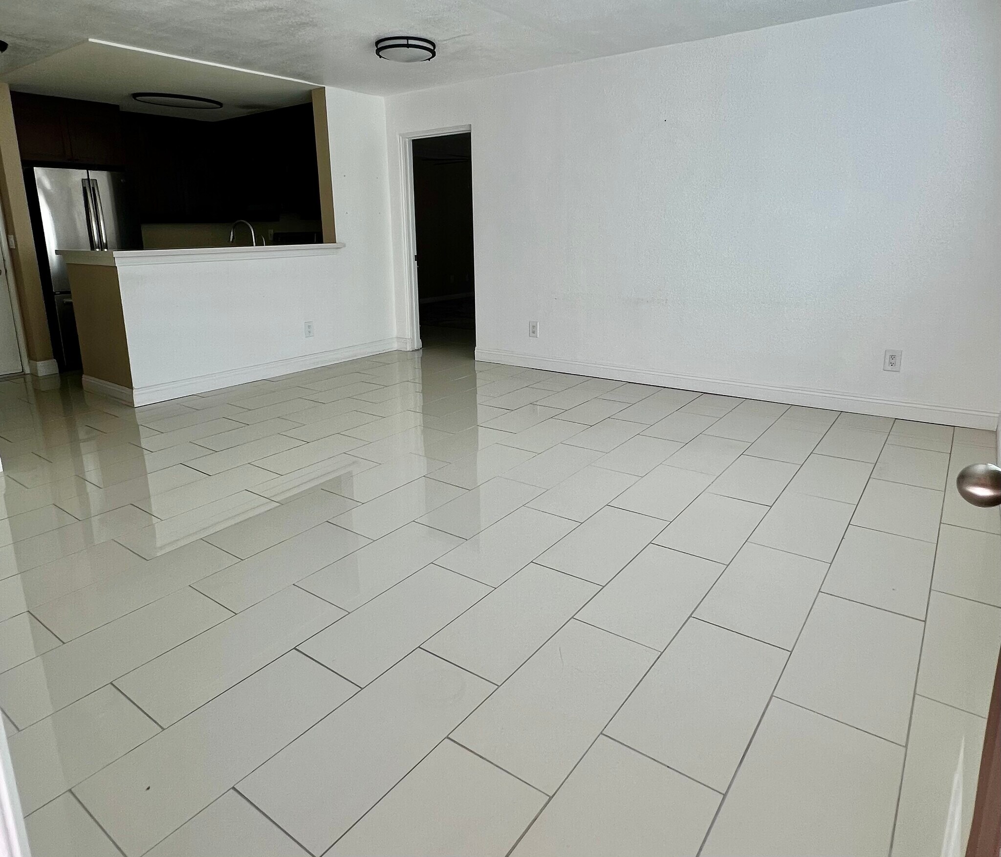 Building Photo - 3520 Lebon Dr