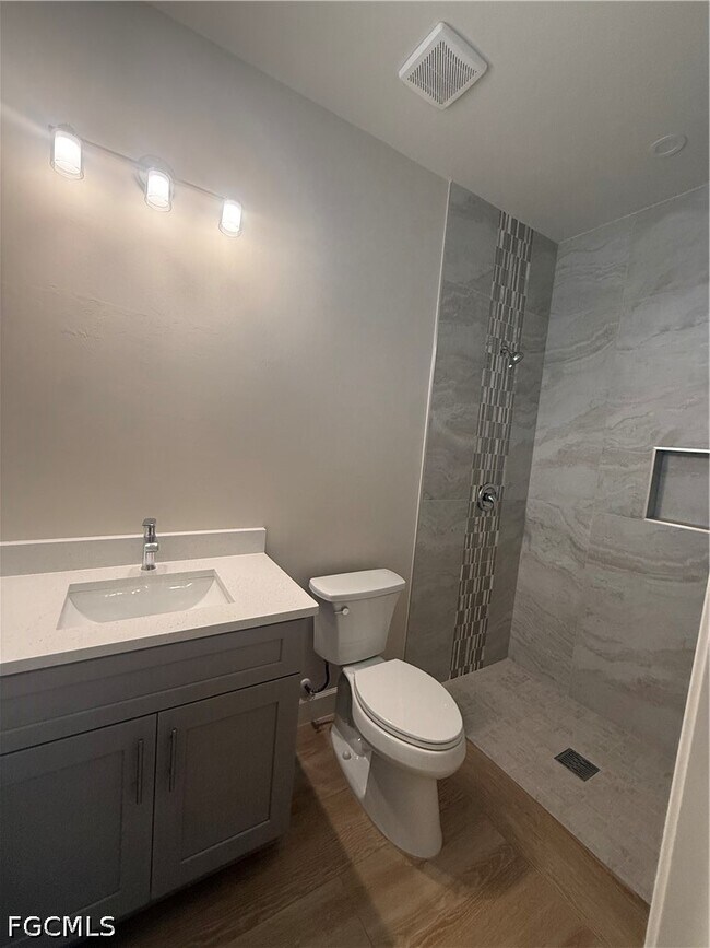 Building Photo - 101 Pennfield St