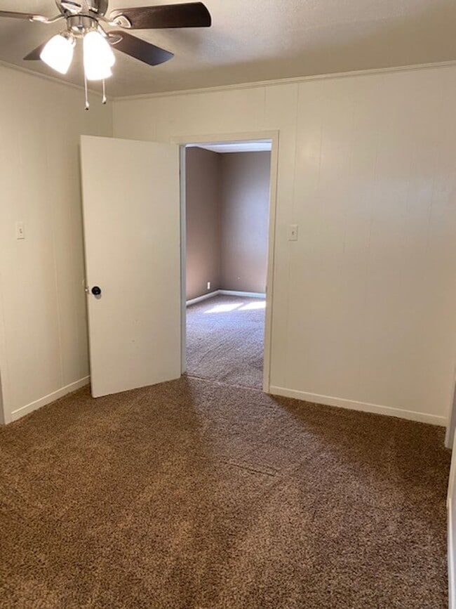 Building Photo - December Move In