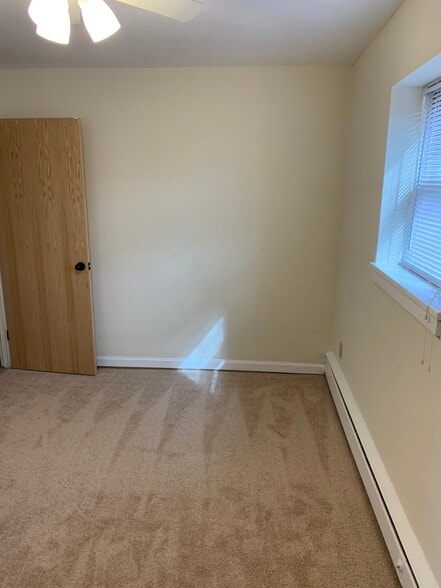 Building Photo - 859 St Paul Ave