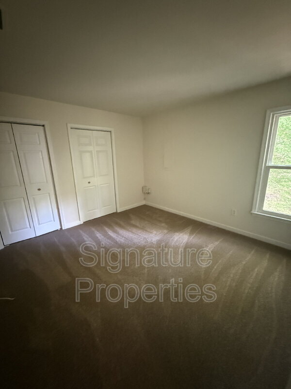 Building Photo - 12424 Sandbag Rd
